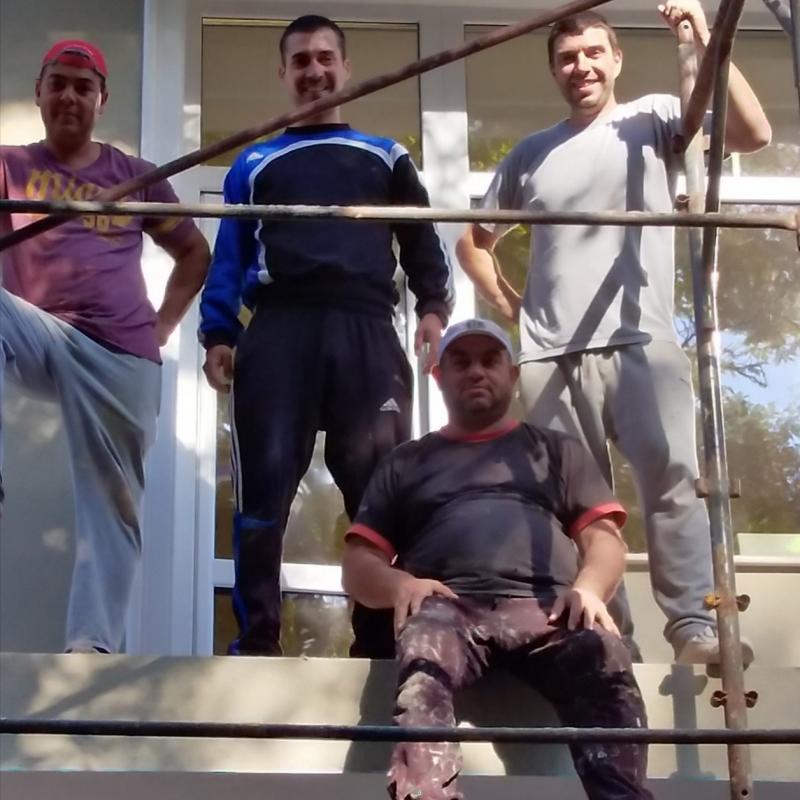 колектива при саниране на къща център алея гр. Кюстендил 2020