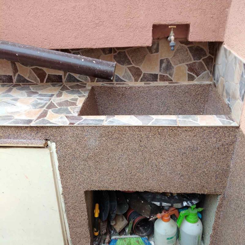 Направа на външна мивка с минерална мазилка и гранитогрес ул. 28ми Февруари Кюстендил 2020