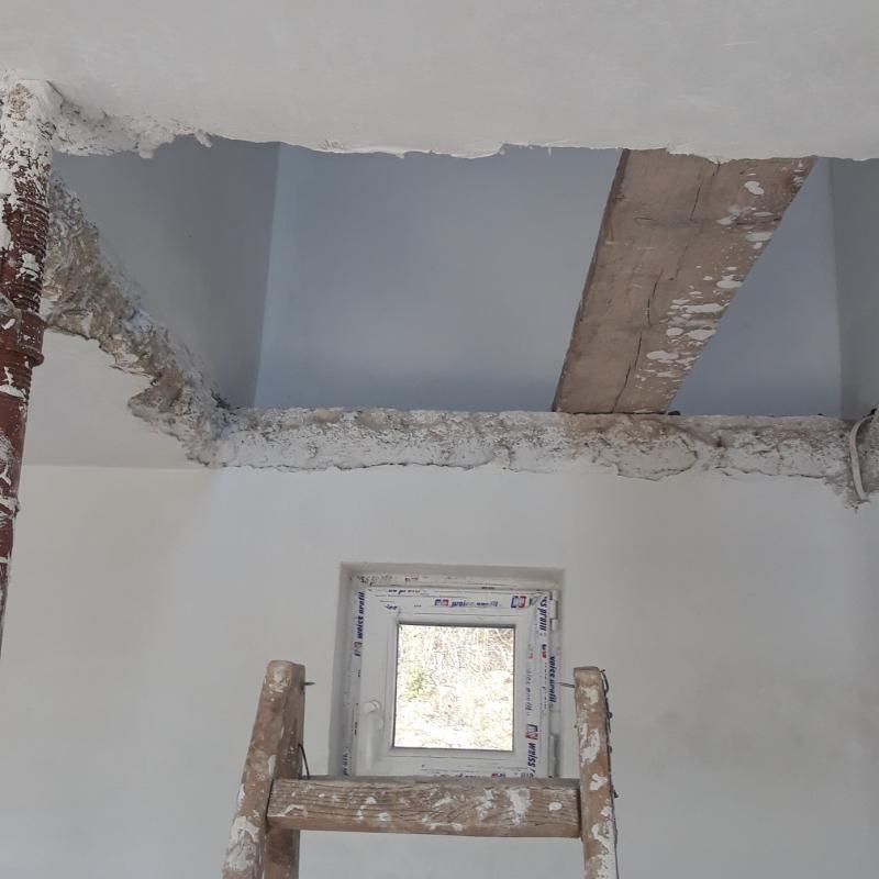 Направа на прорез на бетонова плоча за монтаж на завито стълбище 2019