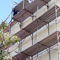 нанасяне на драскана мазилка на калкан бул. Георги С. Раковски  Кюстендил2019